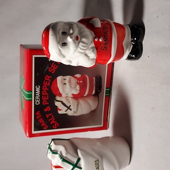 Vintage Santa & Packages Ceramic Salt & Pepper Shakers Set of 4 Individual Sets - Picture 2 of 6